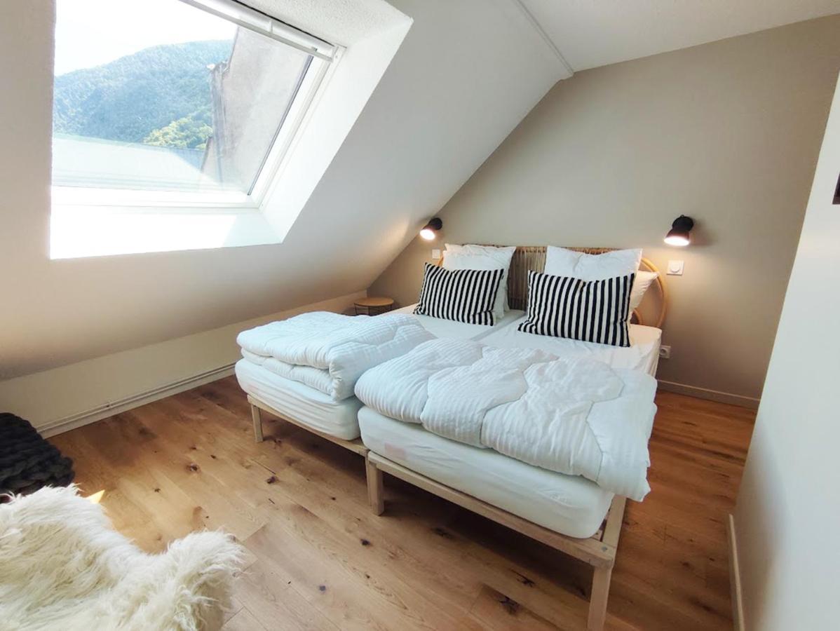 Au Cocon De Joy, T3 Duplex, Wifi, 4 Personnes Apartamento Bagnères-de-Luchon Exterior foto